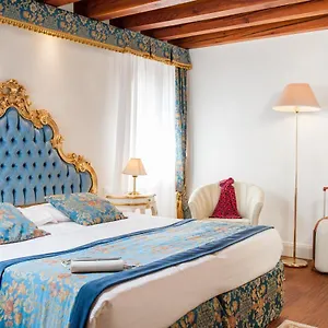 al-duca-di-venezia-apartments.hotelinveneto.com/